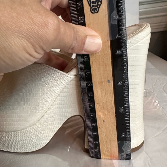 TOPSHOP RAMBLE PLATFORM BLOCK HEEL MULES IN OFF WHITE SIZE 6 - Picture 9 of 10